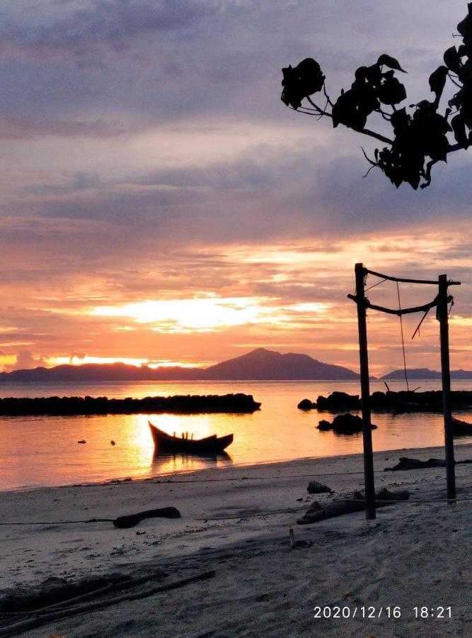 Pulau Weh Sabang Marifi Bed and Breakfast Paya Exteriör bild