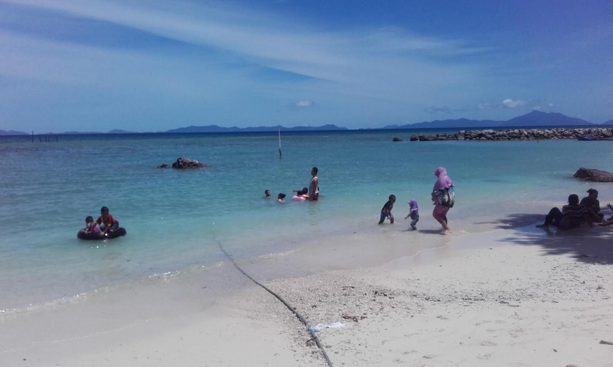 Pulau Weh Sabang Marifi Bed and Breakfast Paya Exteriör bild